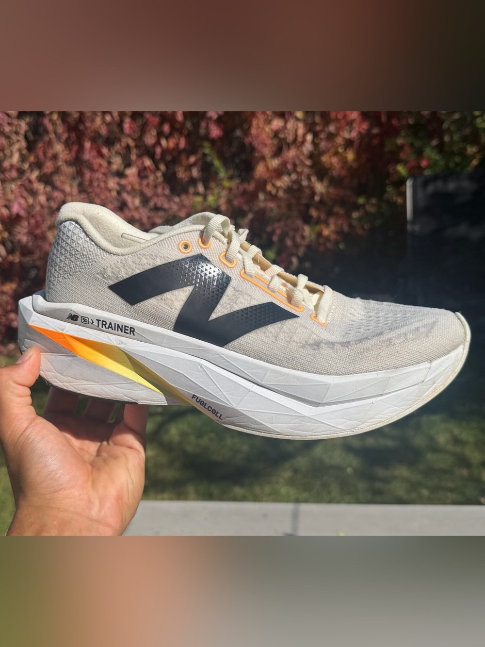 New Balance SuperComp Tranner v3 Men's 9US & Womens 10.5 Orange Athletic Shoes